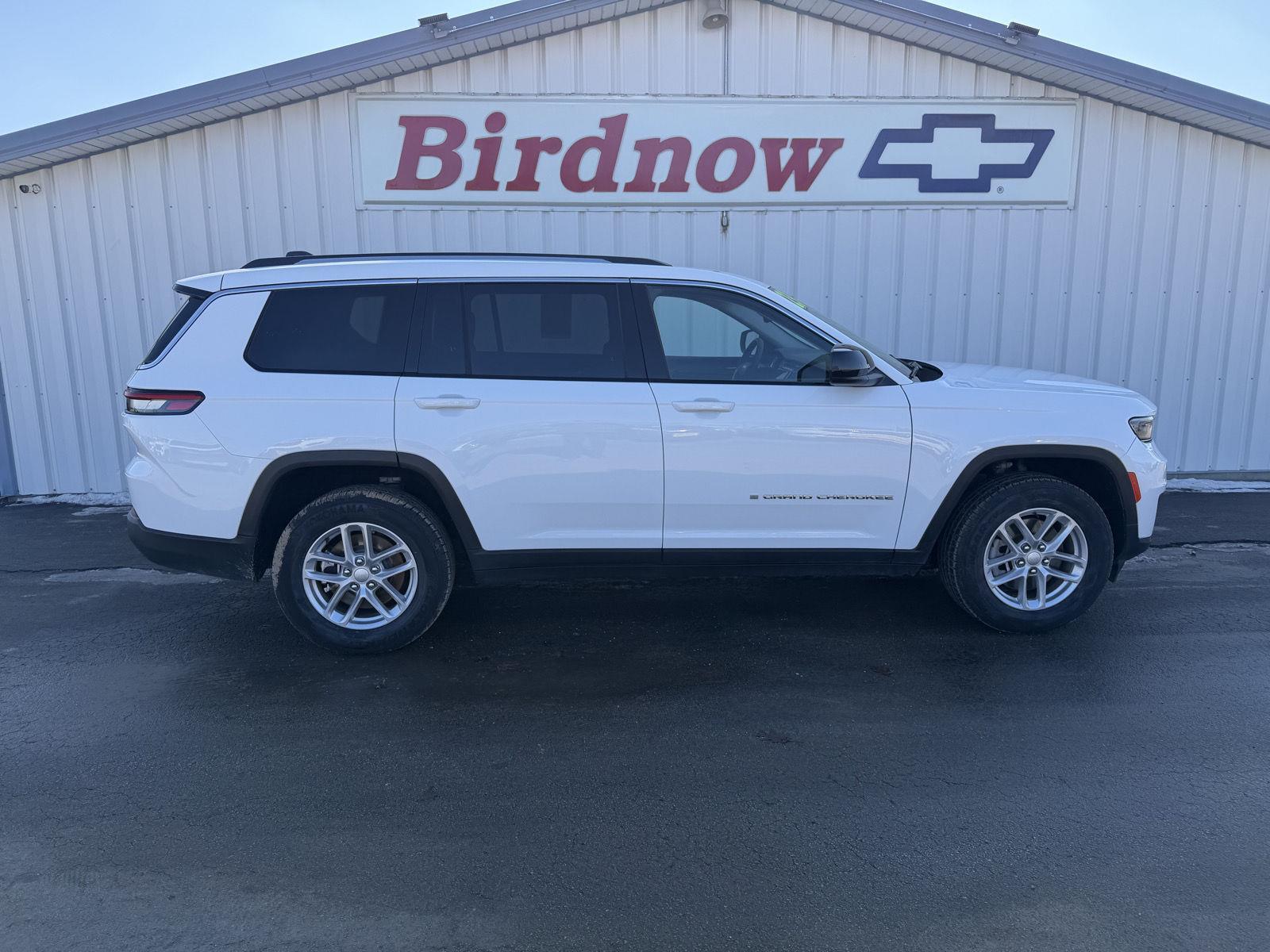 2023 Jeep Grand Cherokee L Laredo 4WD