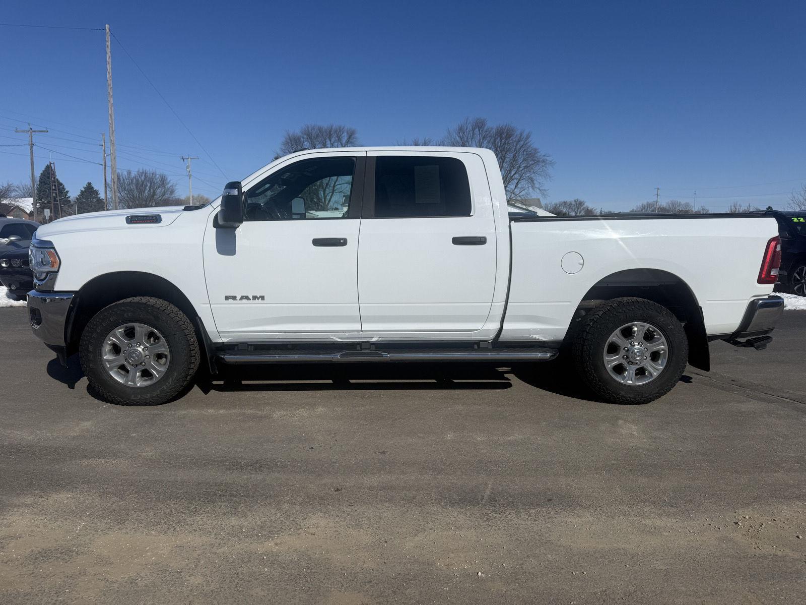 2023 RAM 2500 Big Horn Crew Cab 4WD