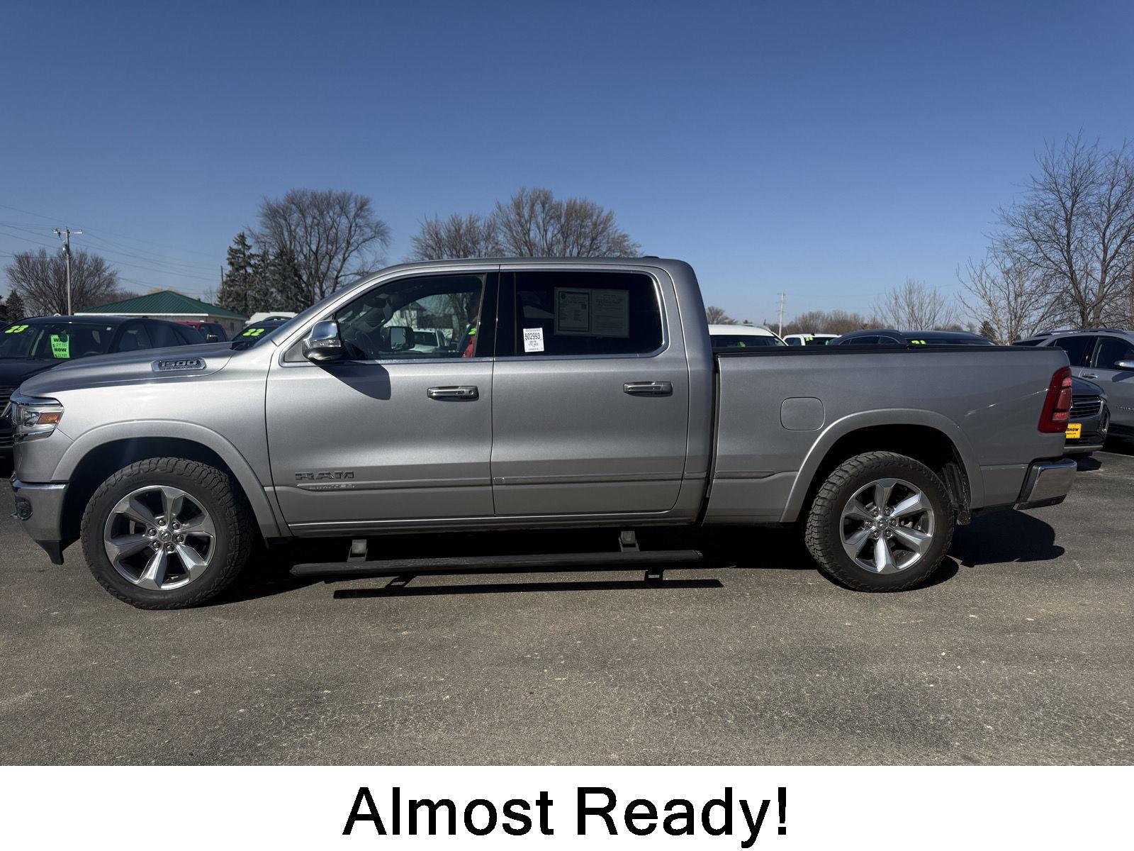 2019 RAM 1500 Limited Crew Cab 4WD