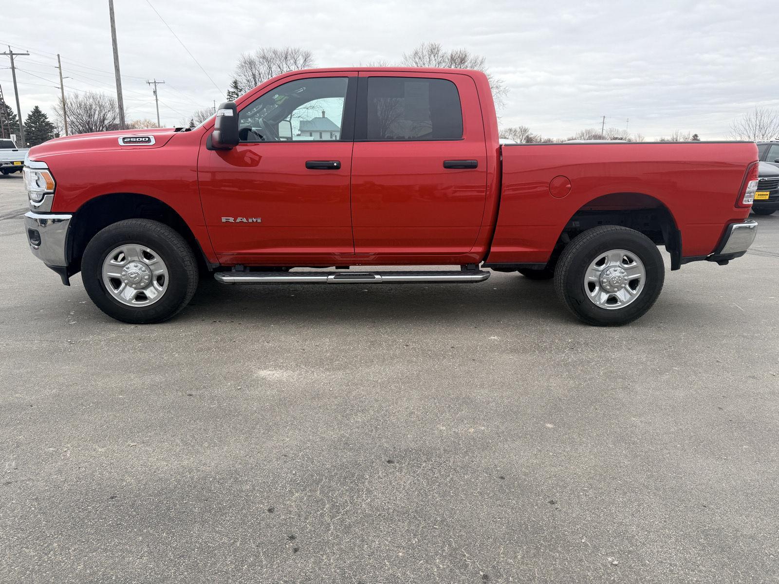 2024 RAM 2500 Big Horn Crew Cab 4WD