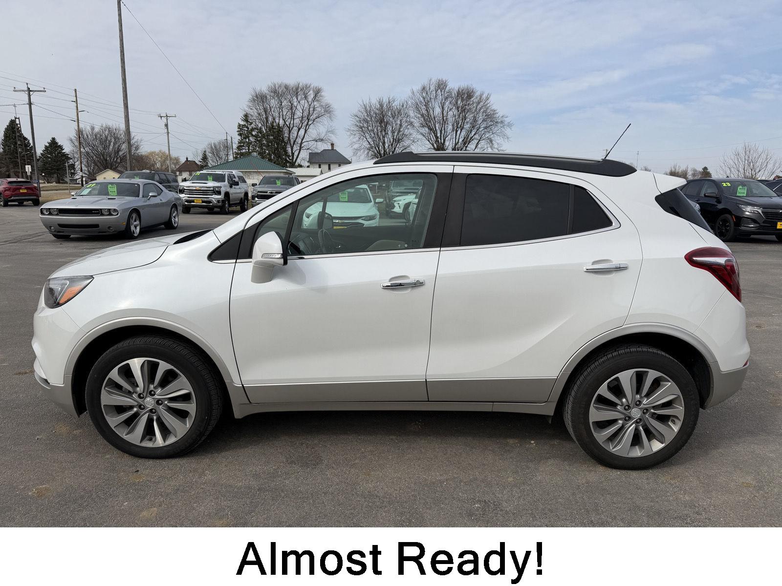 White Frost Tricoat 2019 Buick Encore Preferred AWD SUV / Crossover All-Wheel Drive 6-Speed Automatic Overdrive