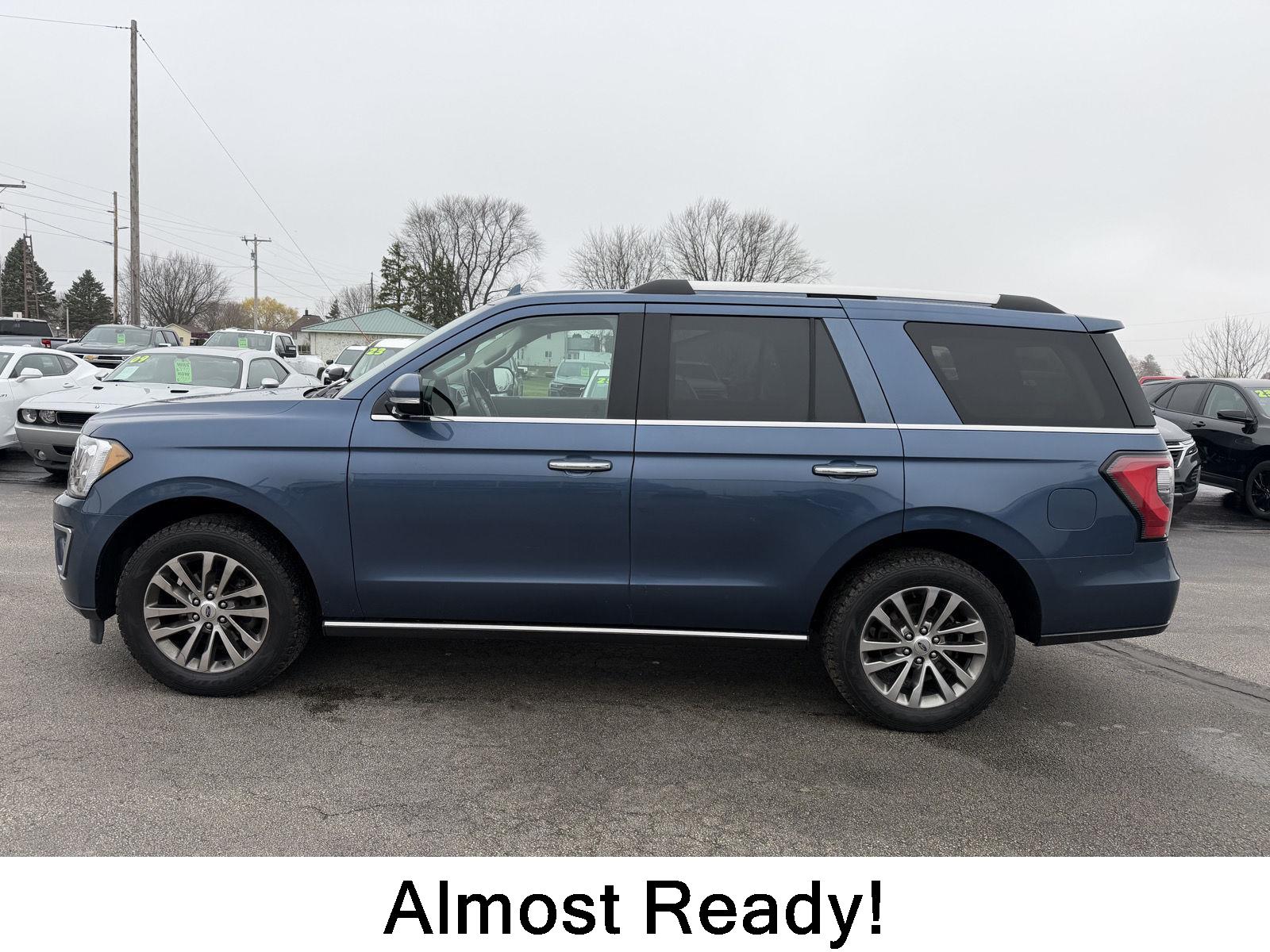 Blue Metallic 2018 Ford Expedition Limited 4WD SUV / Crossover Four-Wheel Drive Automatic