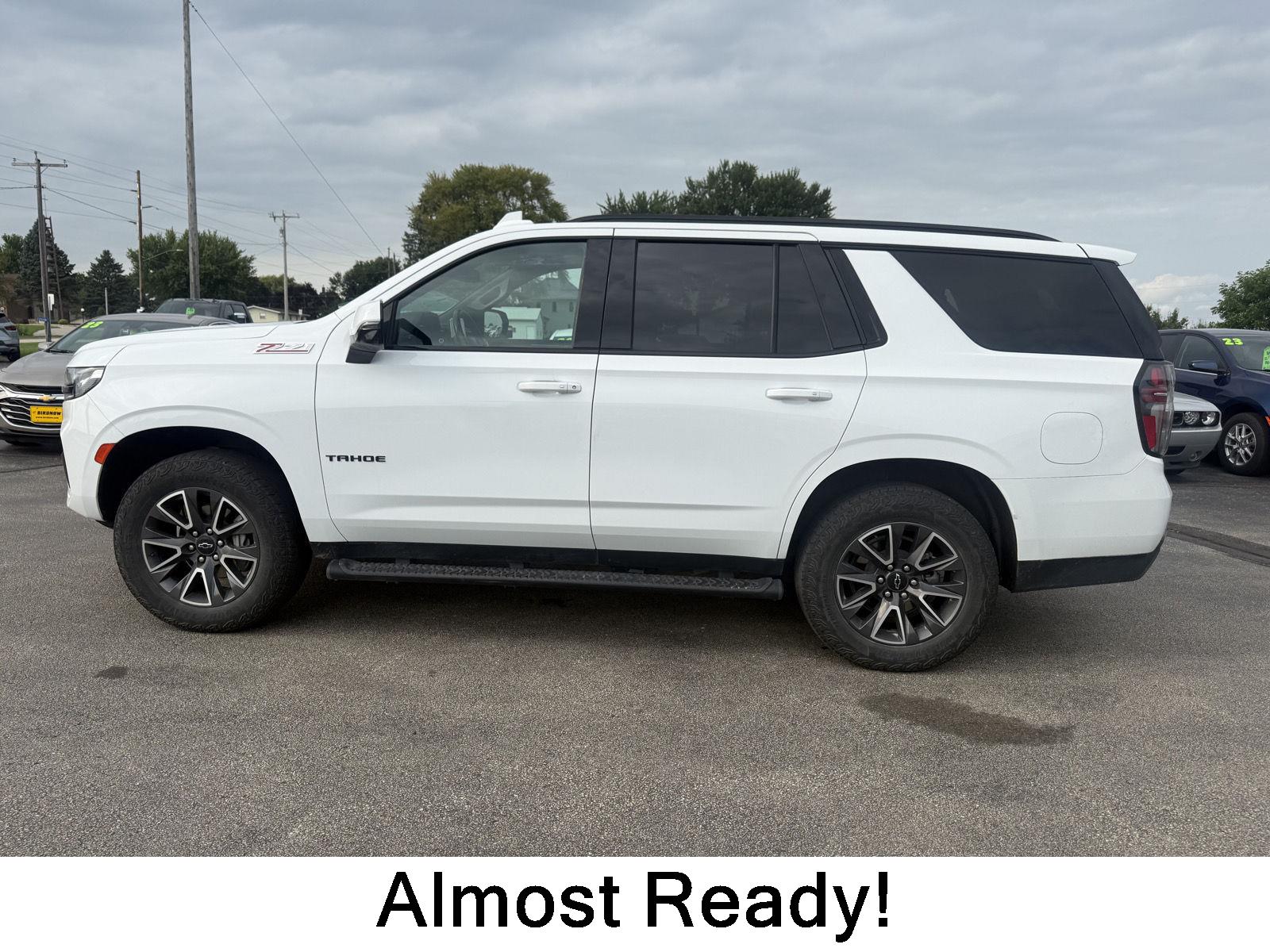 Summit White 2024 Chevrolet Tahoe SUV / Crossover Four-Wheel Drive Automatic
