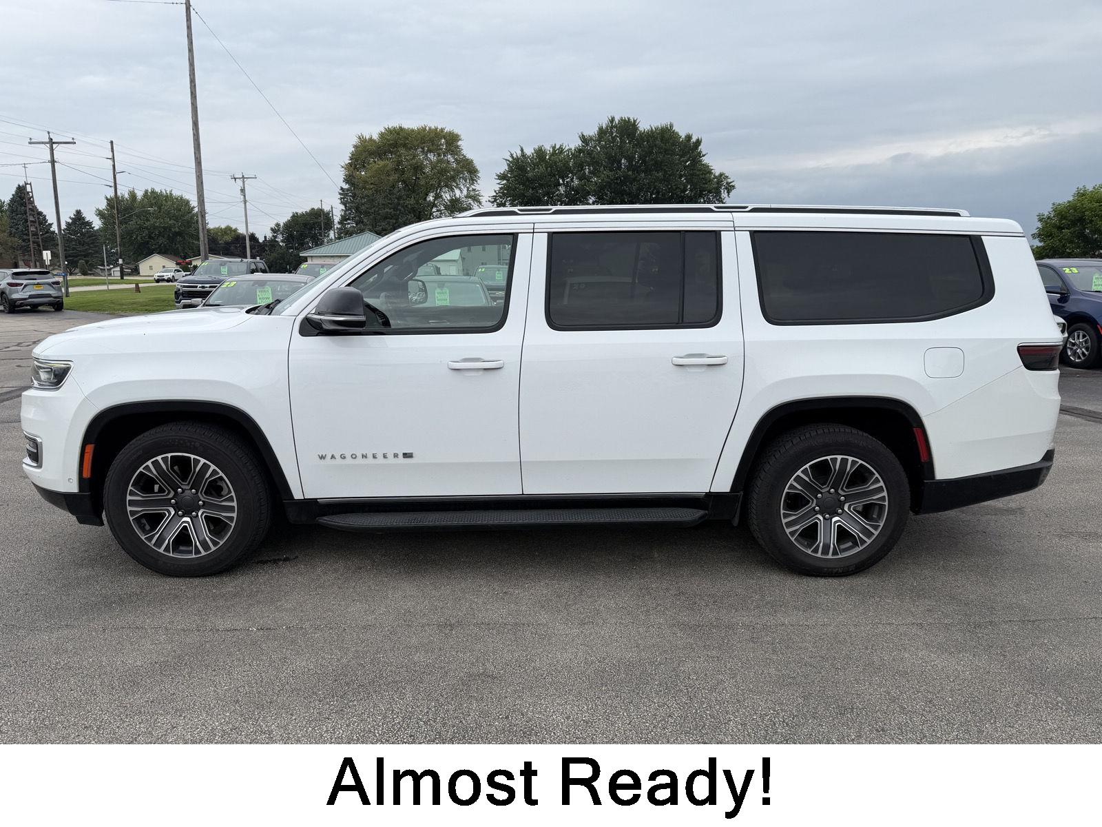 Bright White Clearcoat 2024 Jeep Wagoneer L SUV / Crossover Four-Wheel Drive 8-Speed Automatic
