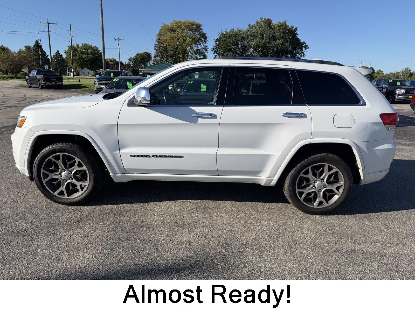 Bright White Clearcoat 2021 Jeep Grand Cherokee SUV / Crossover Four-Wheel Drive 8-Speed Automatic