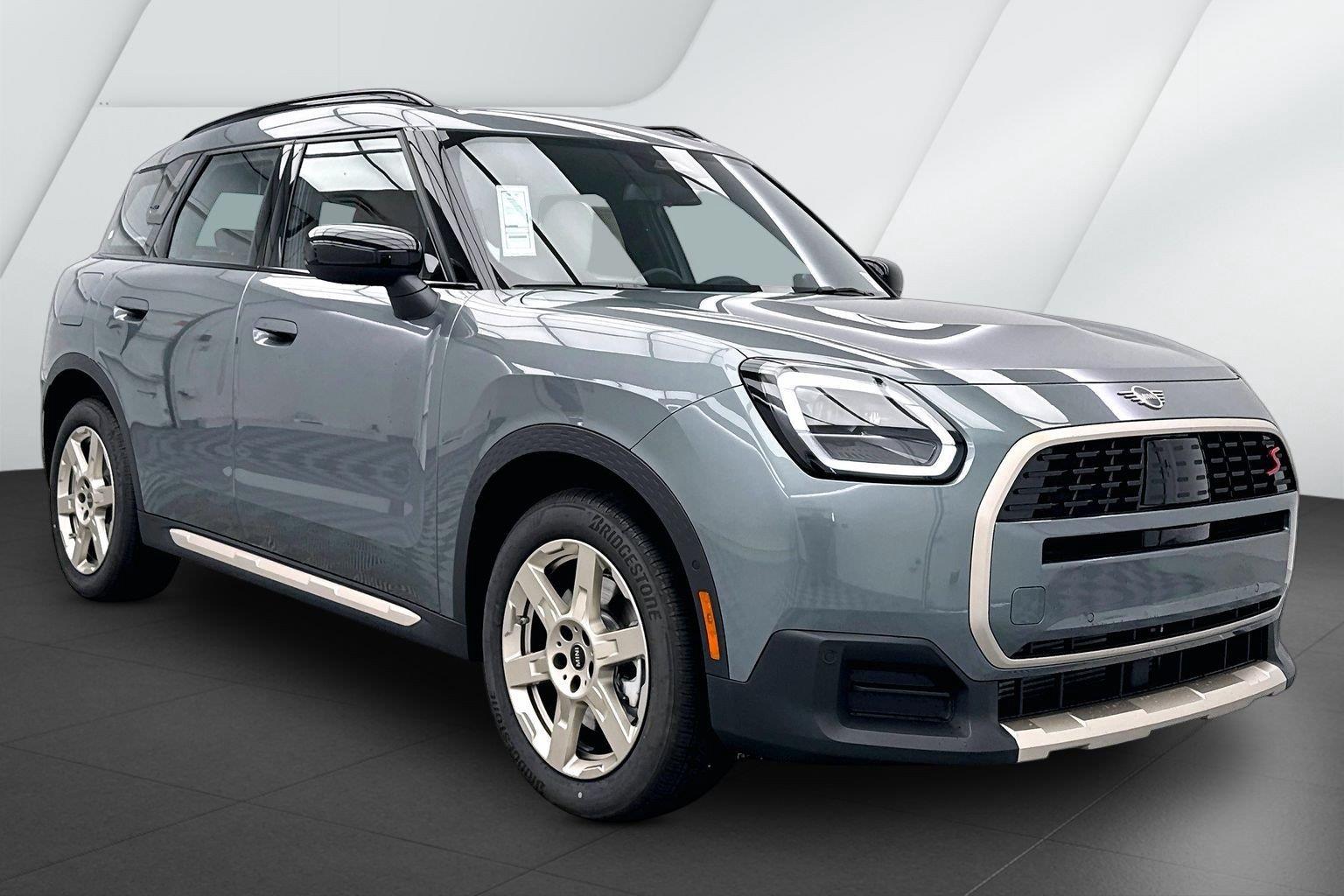 Smokey Green Metallic 2027 MINI Countryman SUV / Crossover All-Wheel Drive 7-Speed Dual Clutch