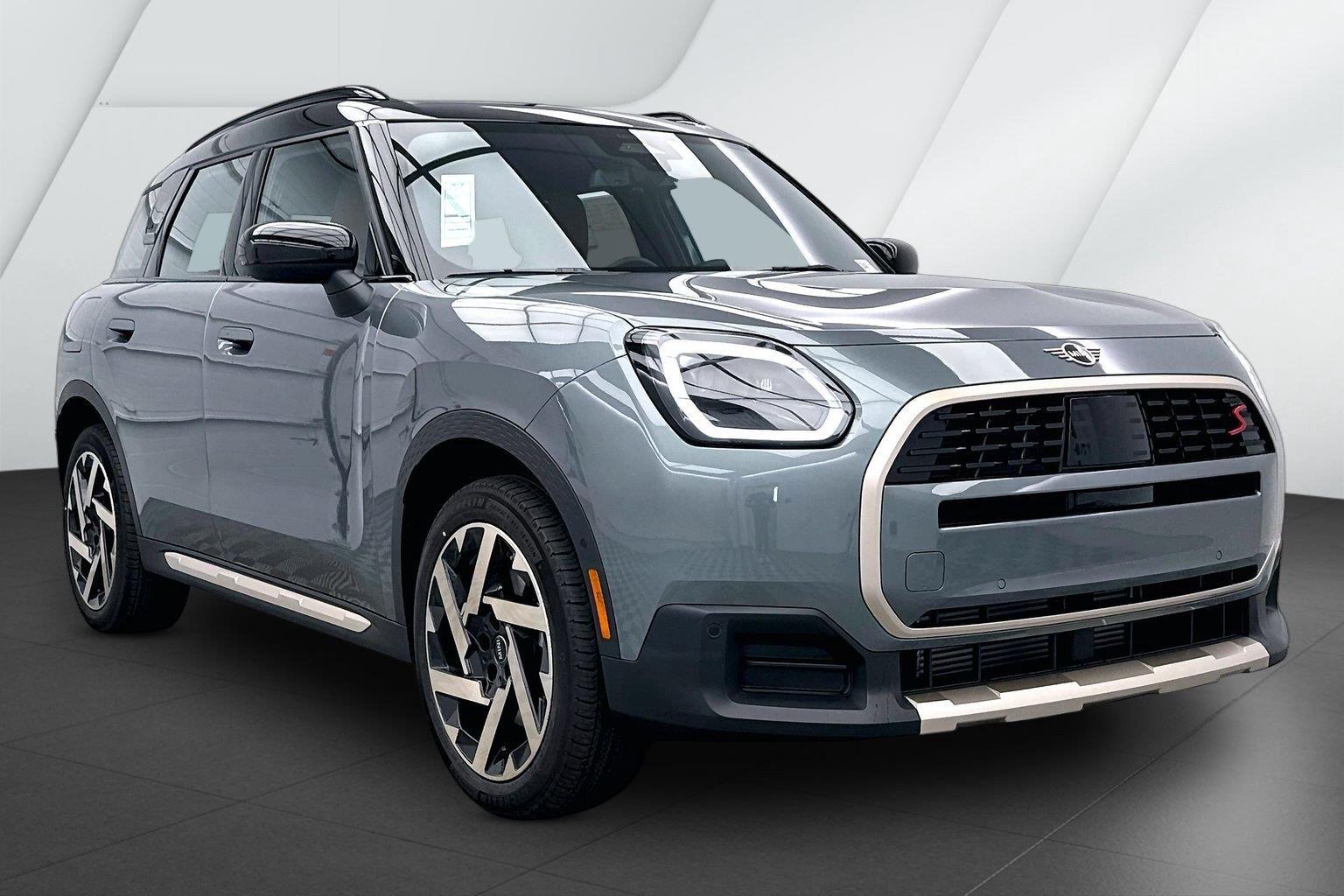 Smokey Green Metallic 2027 MINI Countryman SUV / Crossover All-Wheel Drive 7-Speed Automatic