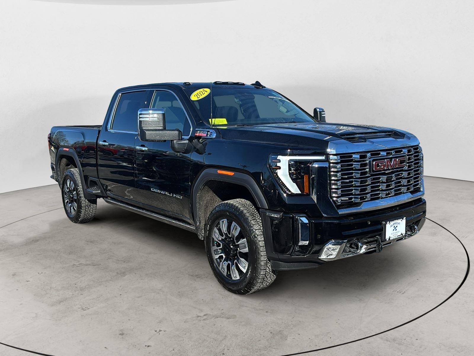 2024 GMC Sierra 3500HD Denali Crew Cab 4WD