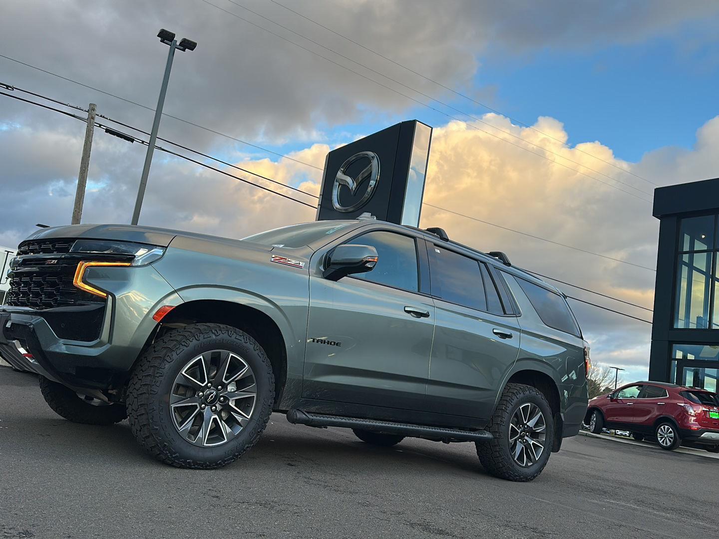 Silver Sage Metallic 2023 Chevrolet Tahoe Z71 4WD SUV / Crossover Four-Wheel Drive Automatic