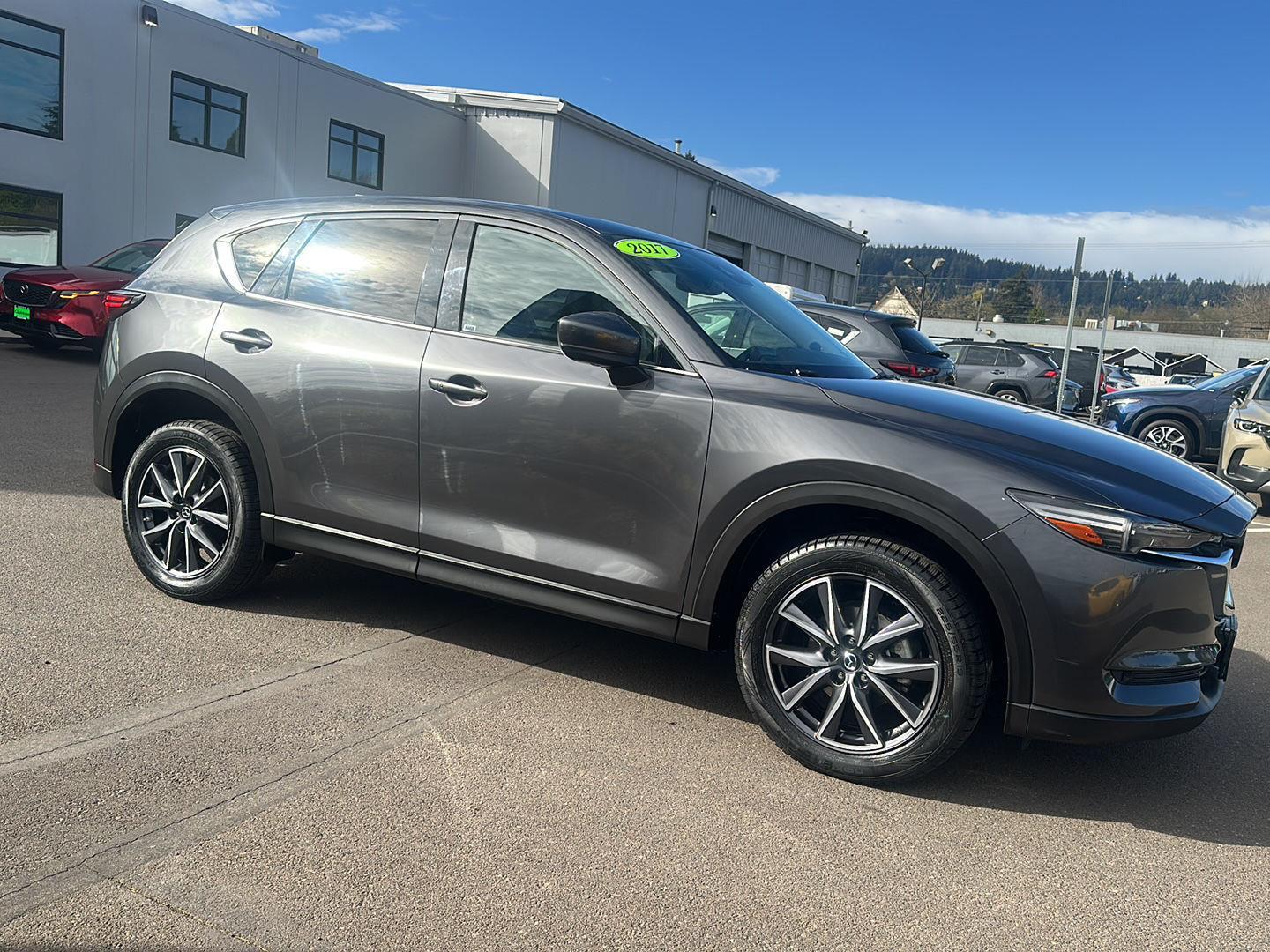 View vehicle photo 7