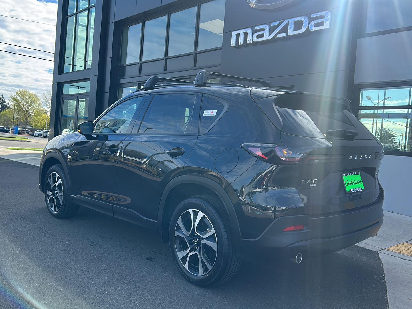 View vehicle photo 7