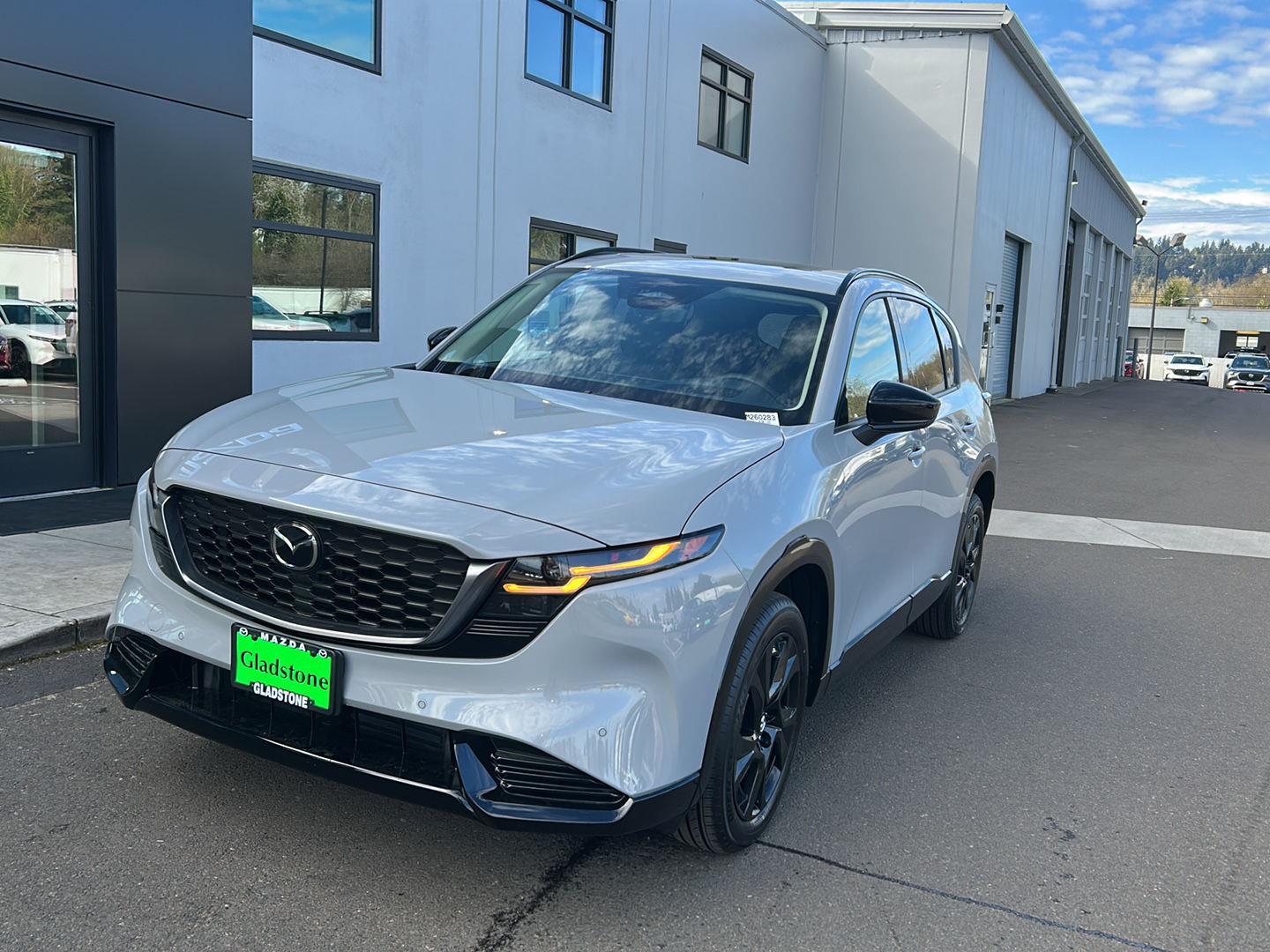 View vehicle photo 2