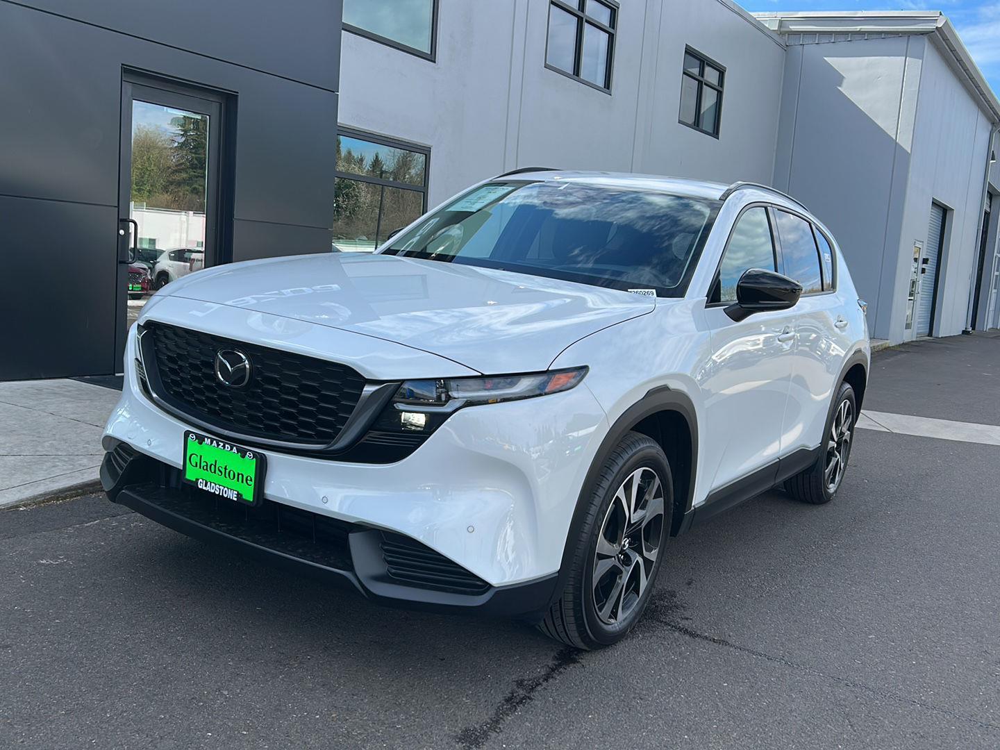 View vehicle photo 2