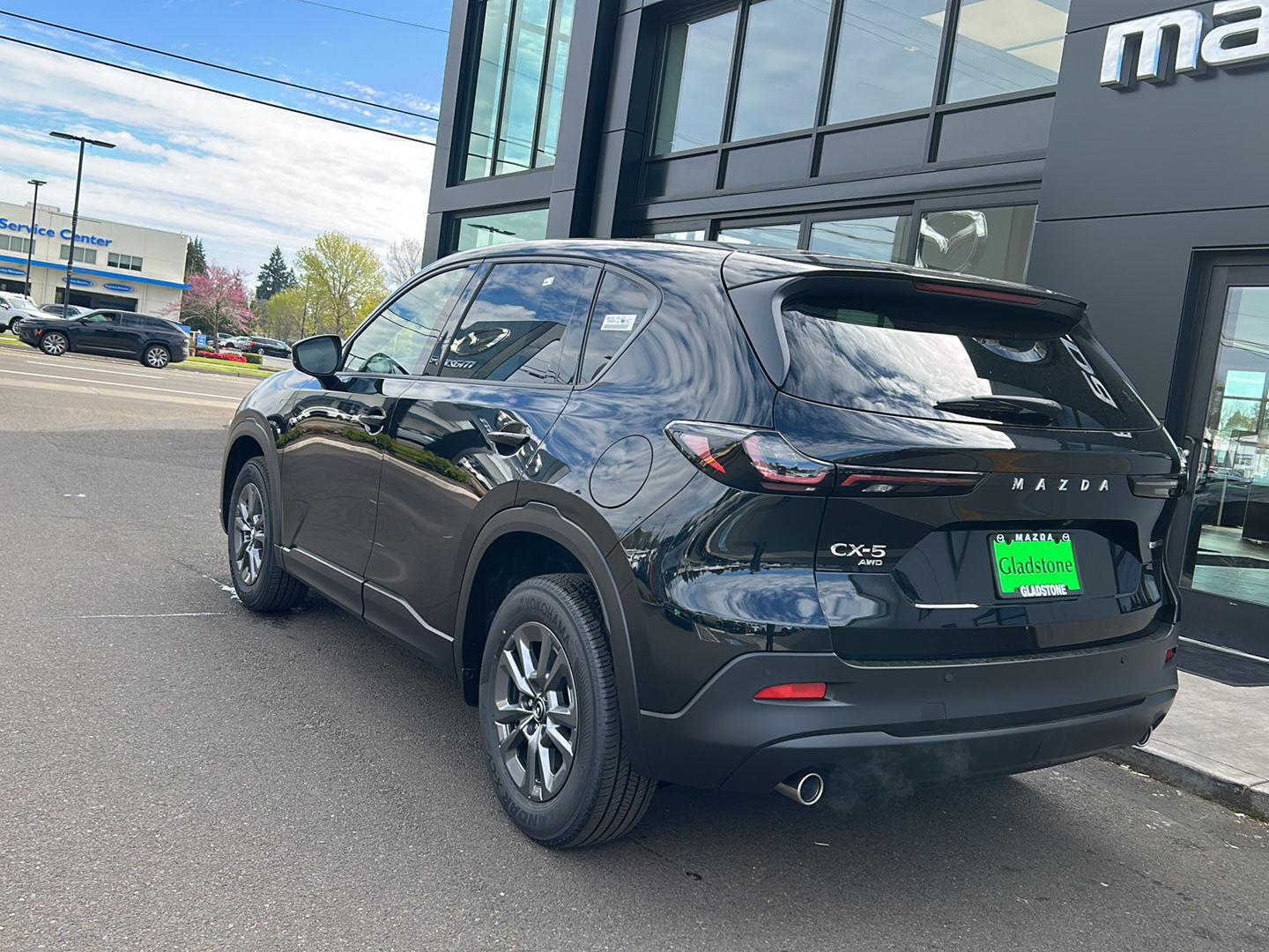 View vehicle photo 7