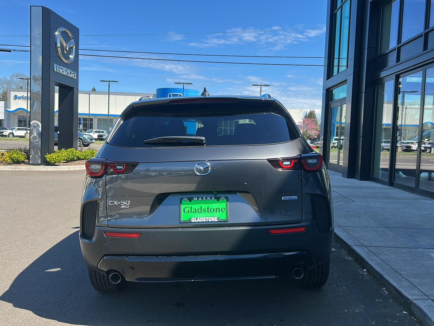 View vehicle photo 6