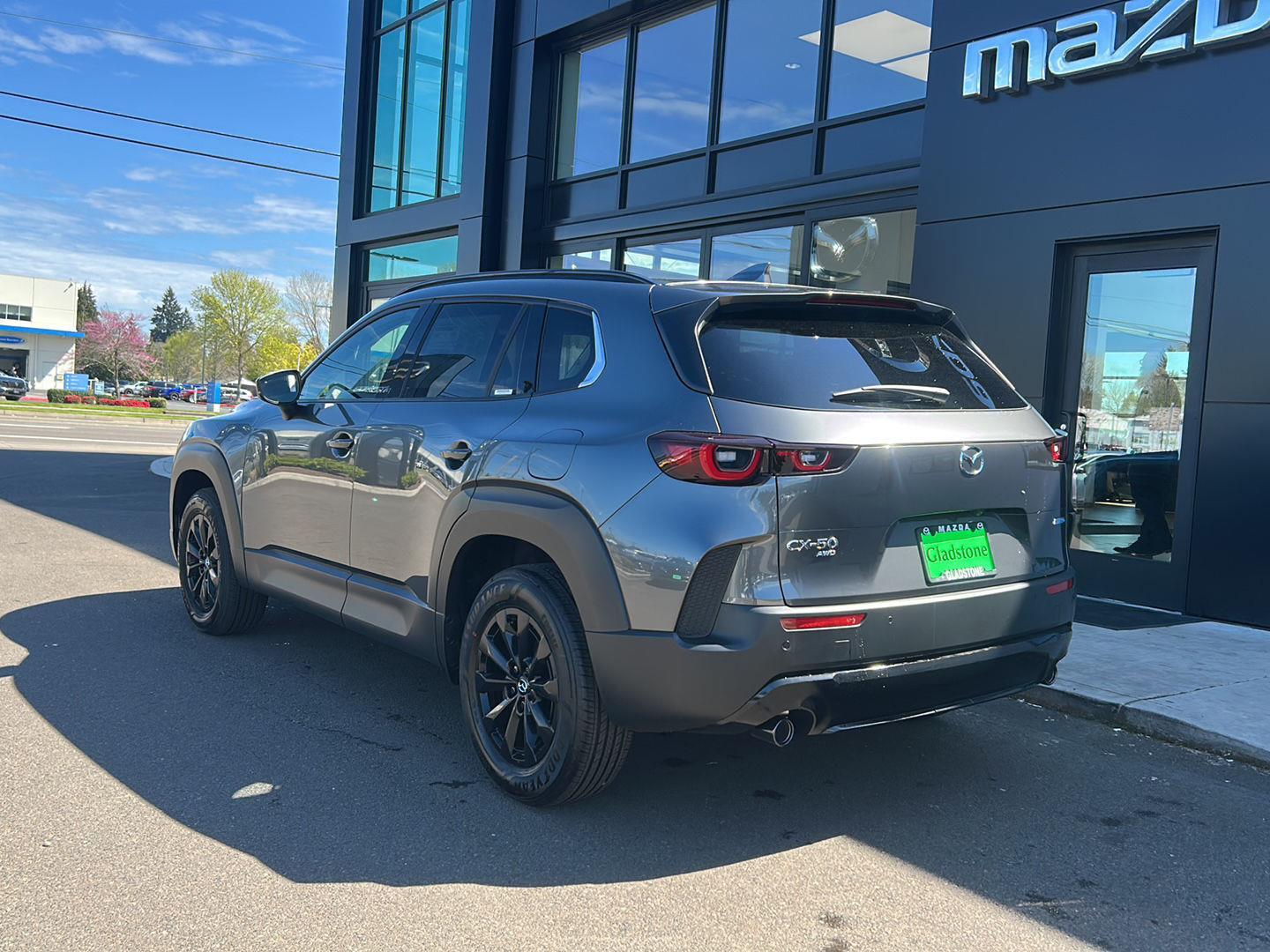 View vehicle photo 7