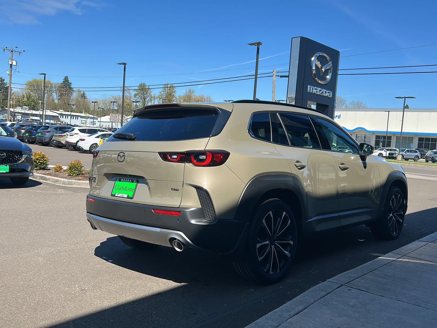 View vehicle photo 5