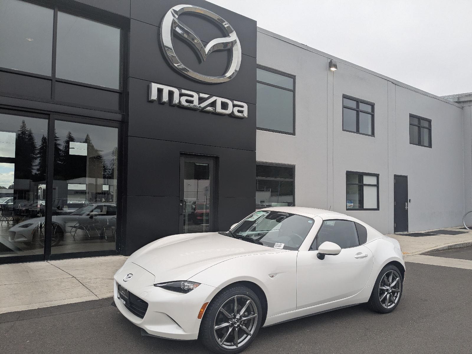 Snowflake White Pearl Mica 2023 Mazda MX-5 Miata RF Grand Touring RWD Convertible Rear-Wheel Drive Automatic