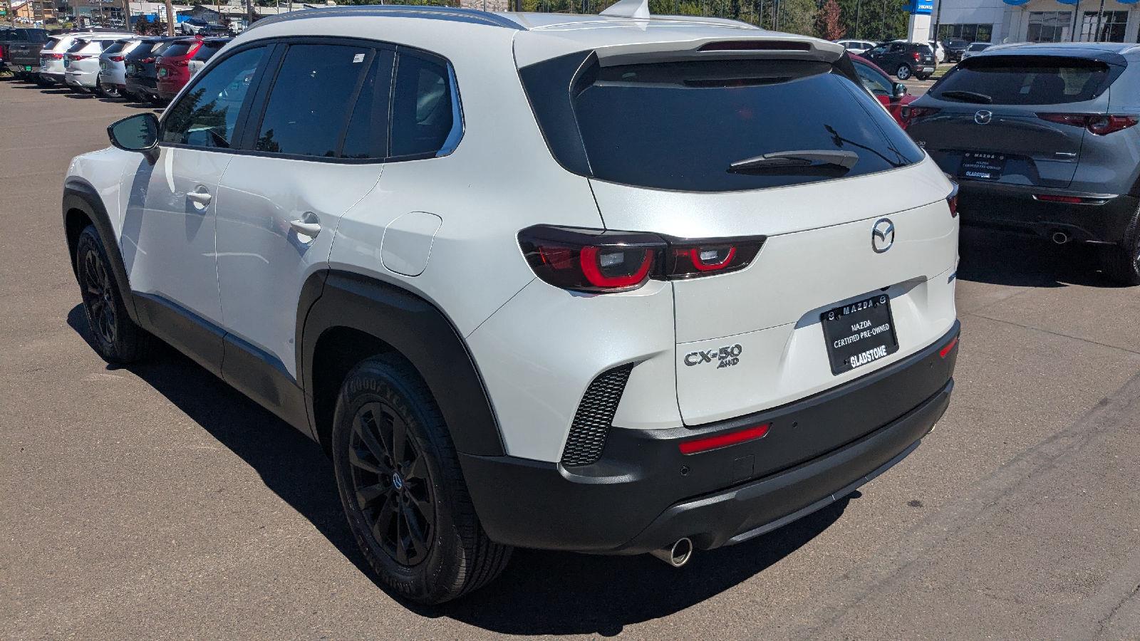 View vehicle photo 4