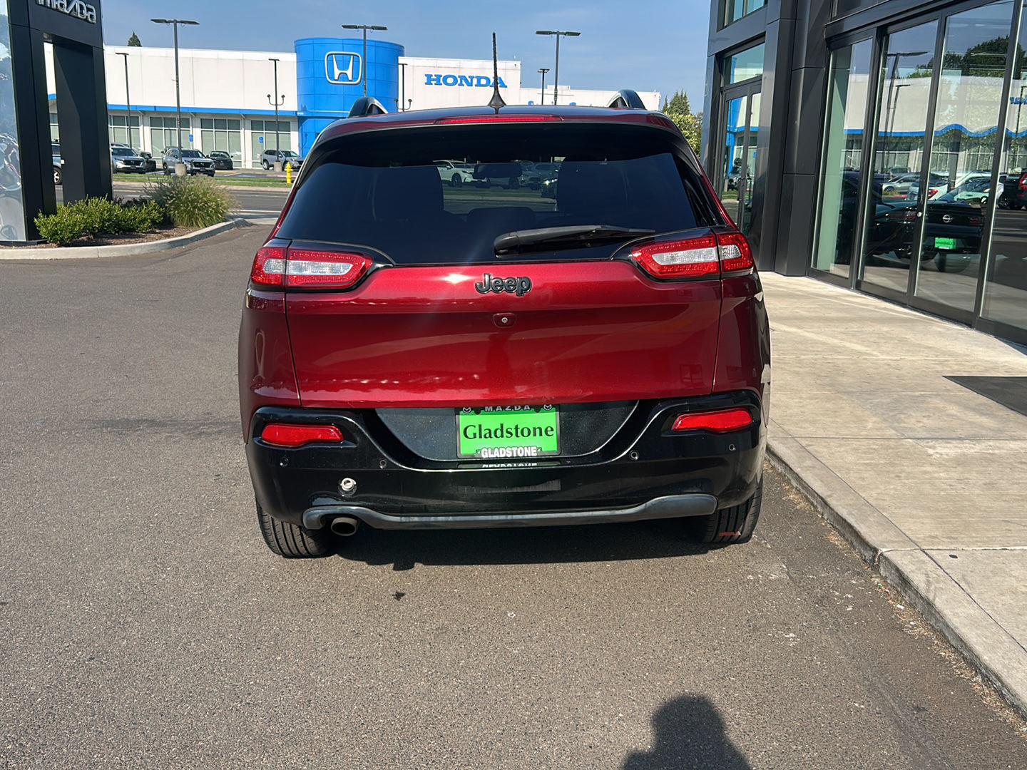 View vehicle photo 7