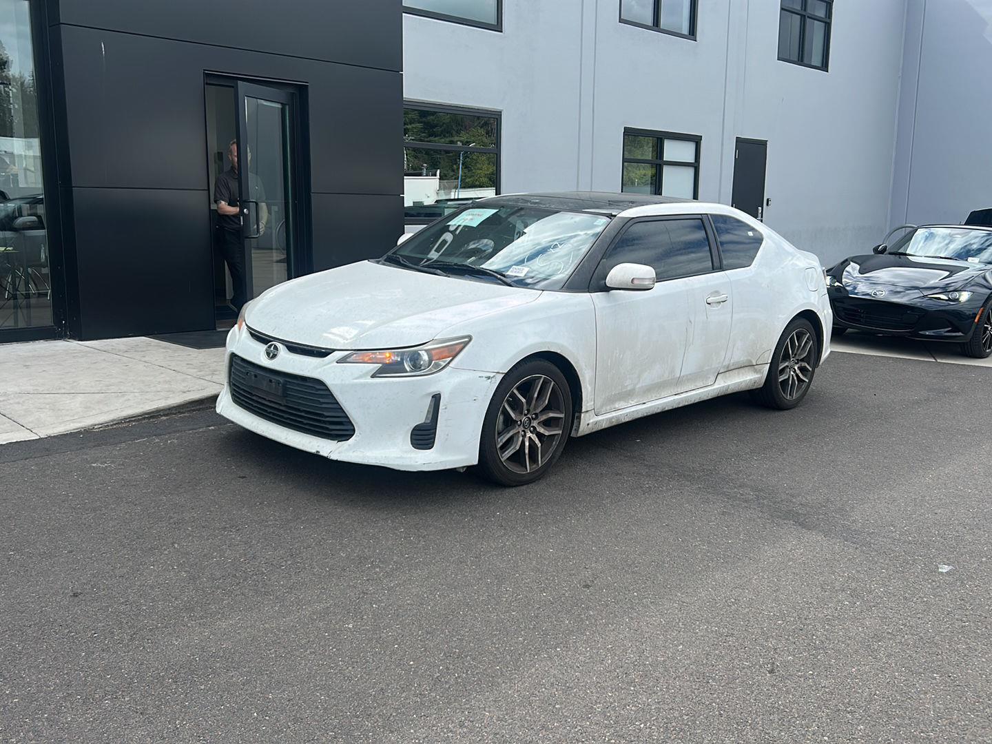 Super White 2014 Scion tC Coupe Automatic