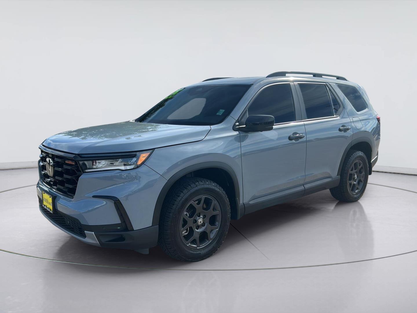 Sonic Gray Pearl 2025 Honda Pilot SUV / Crossover All-Wheel Drive Automatic