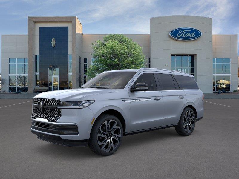 Gray Mist Metallic Tri-Coat 2026 Lincoln Navigator SUV / Crossover Four-Wheel Drive Automatic