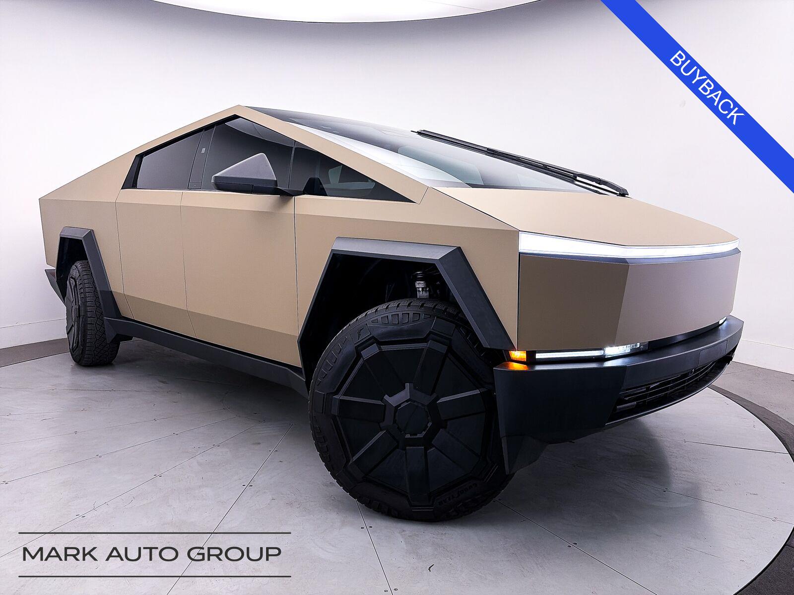  2024 Tesla Cybertruck Crew Cab AWD   