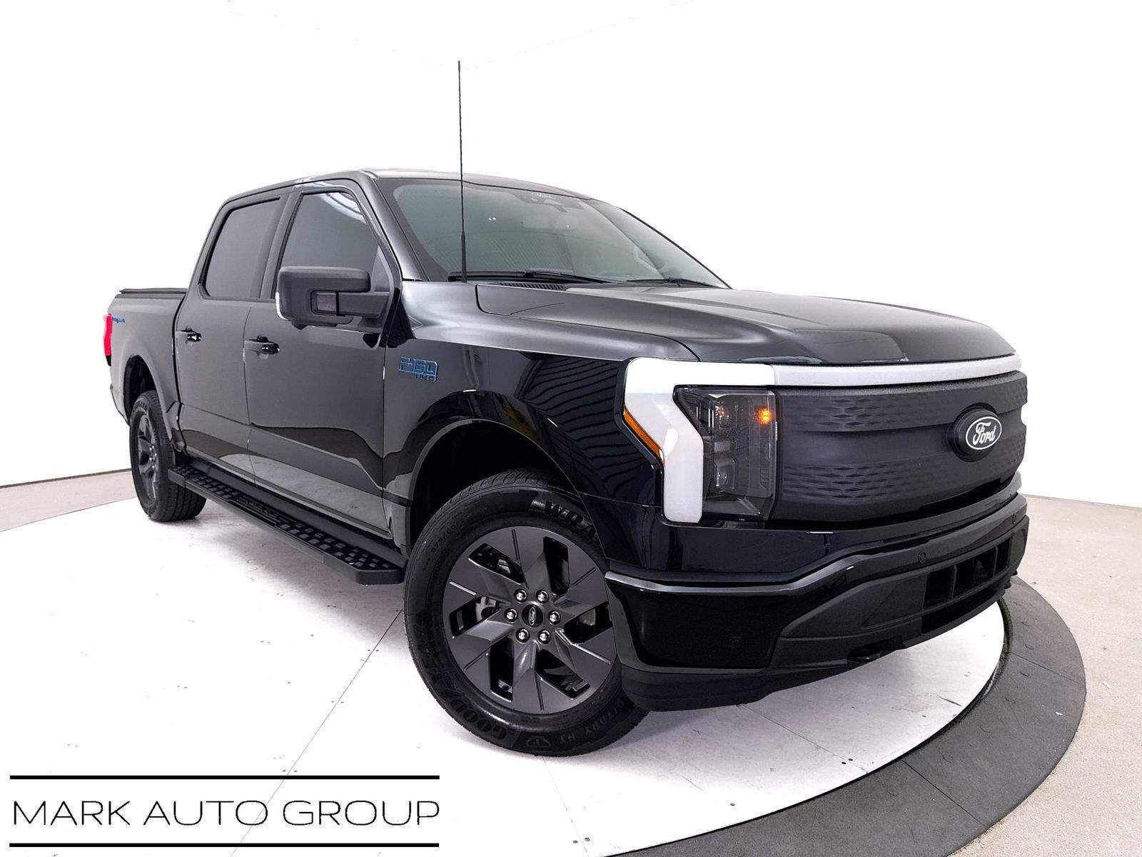 2025 Ford F-150 Lightning Flash SuperCrew AWD