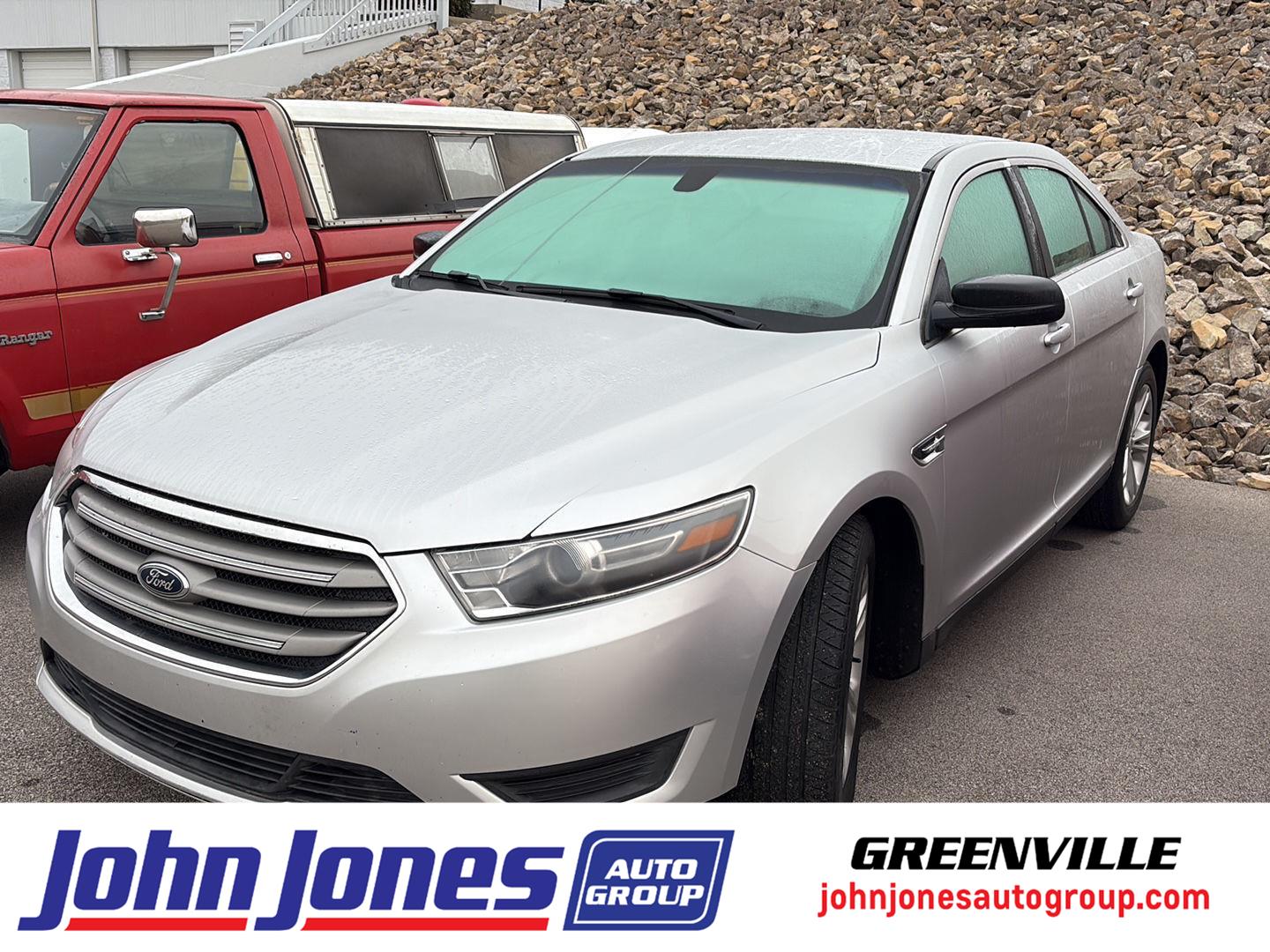 2016 Ford Taurus SE