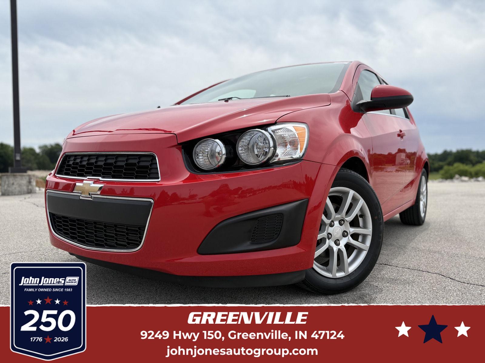 2016 Chevrolet Sonic LT Hatchback FWD