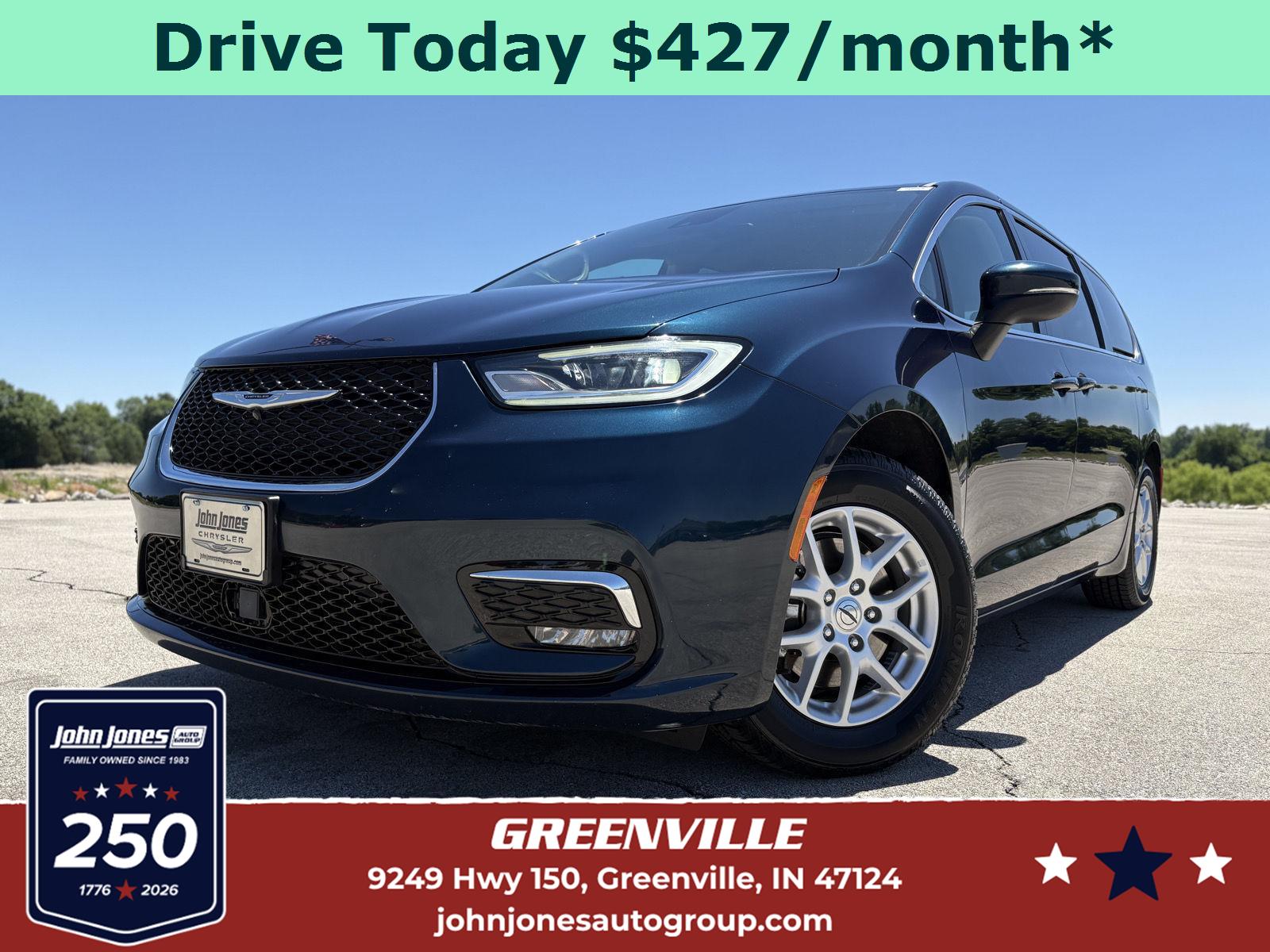  2023 Chrysler Pacifica Touring L FWD   