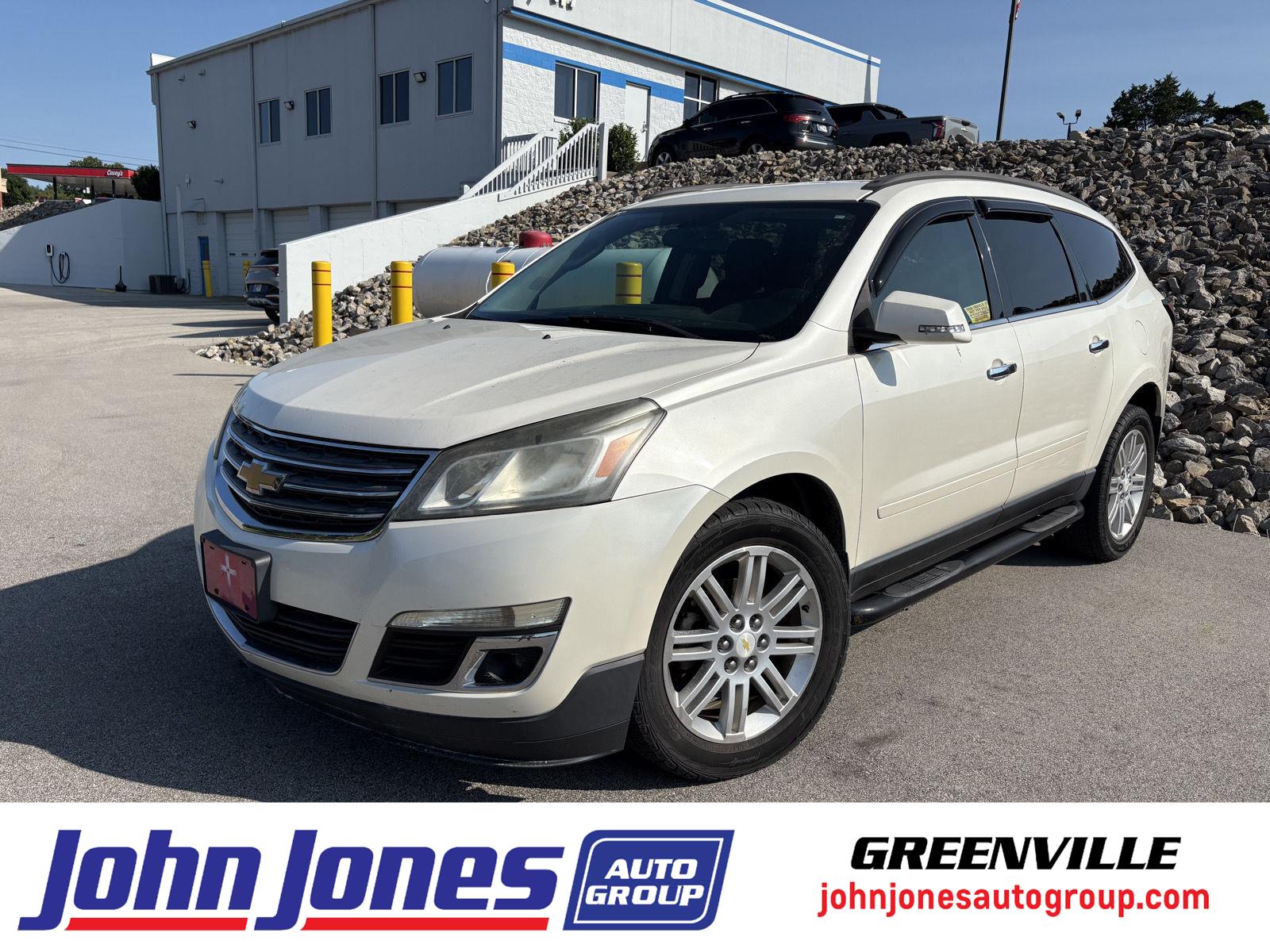 White 2013 Chevrolet Traverse SUV / Crossover Front-Wheel Drive 6-Speed Automatic