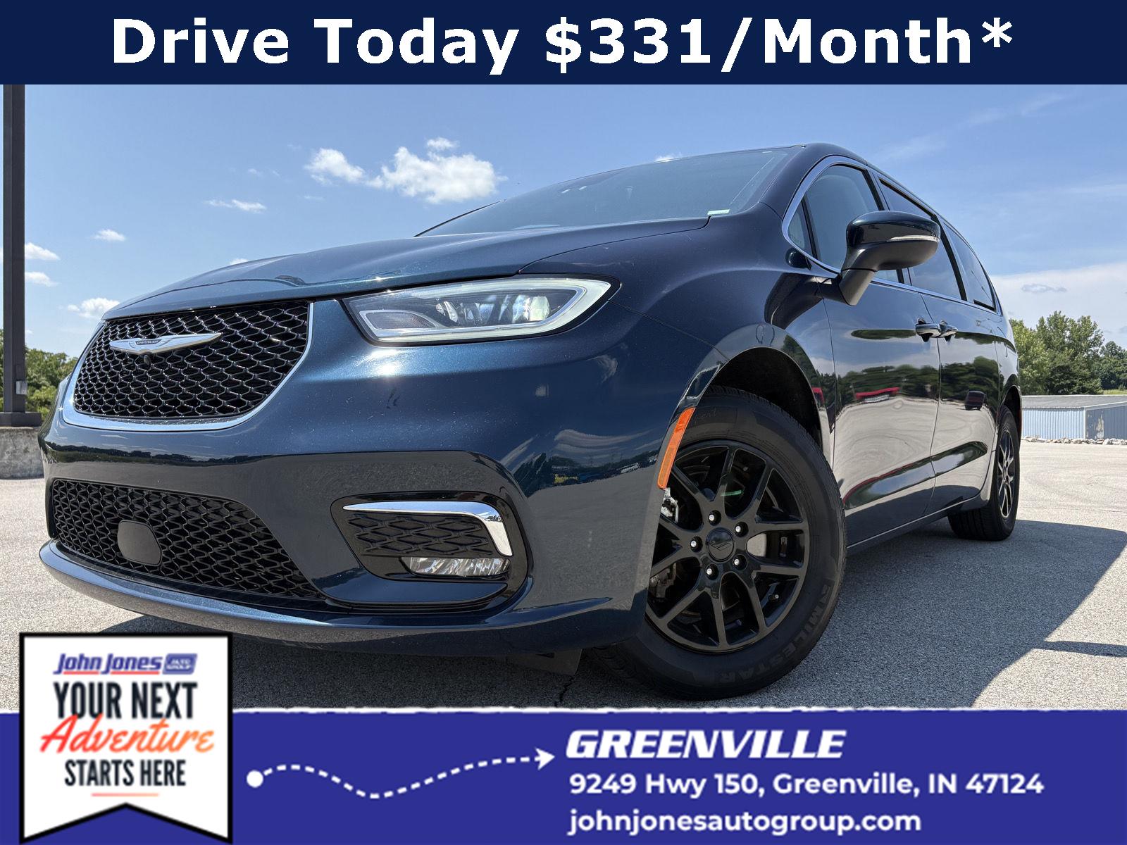Fathom Blue Pearlcoat 2023 Chrysler Pacifica Minivan Front-Wheel Drive 9-Speed Automatic