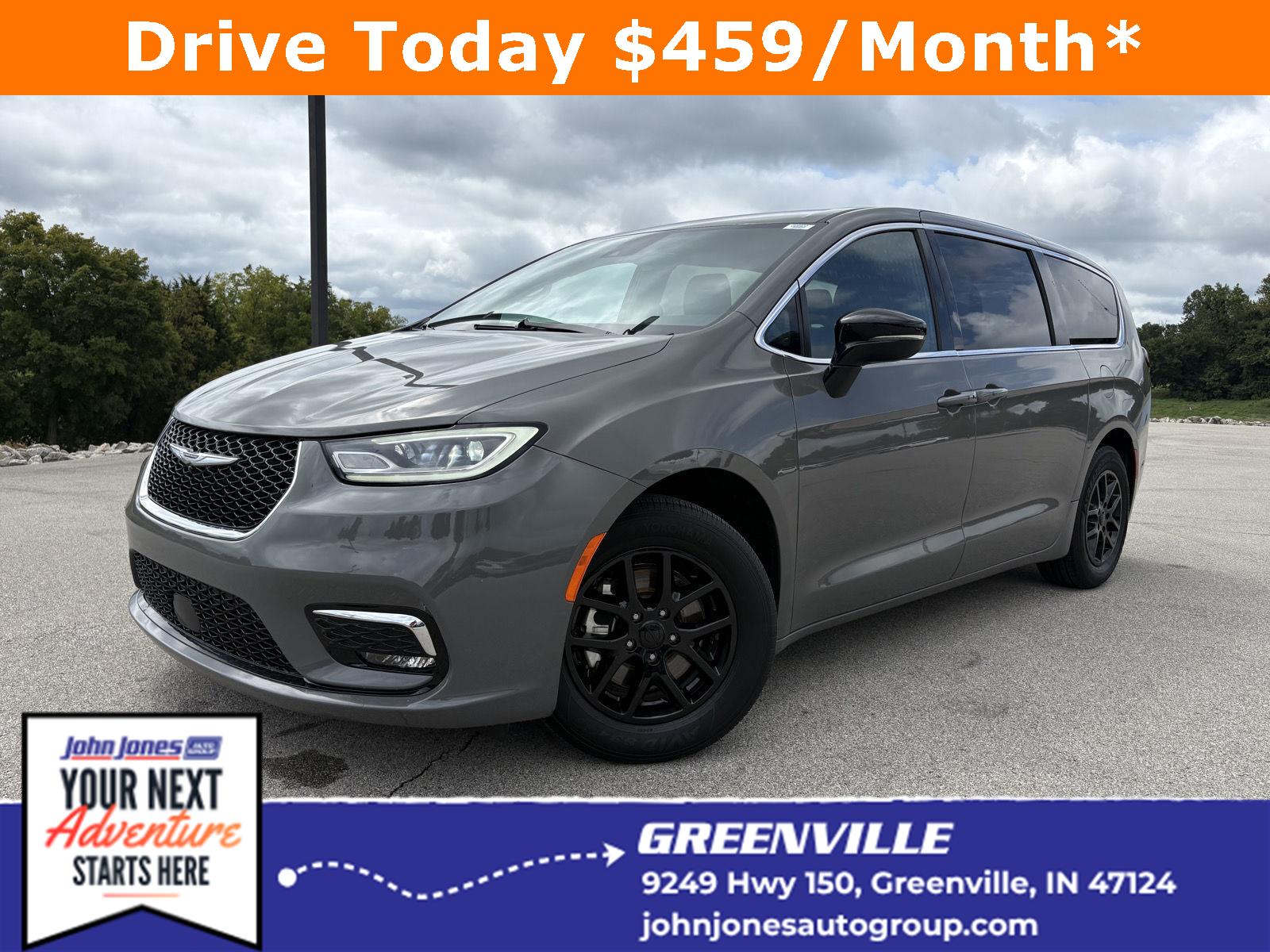 Ceramic Gray Clearcoat 2025 Chrysler Pacifica Minivan Front-Wheel Drive 9-Speed Automatic