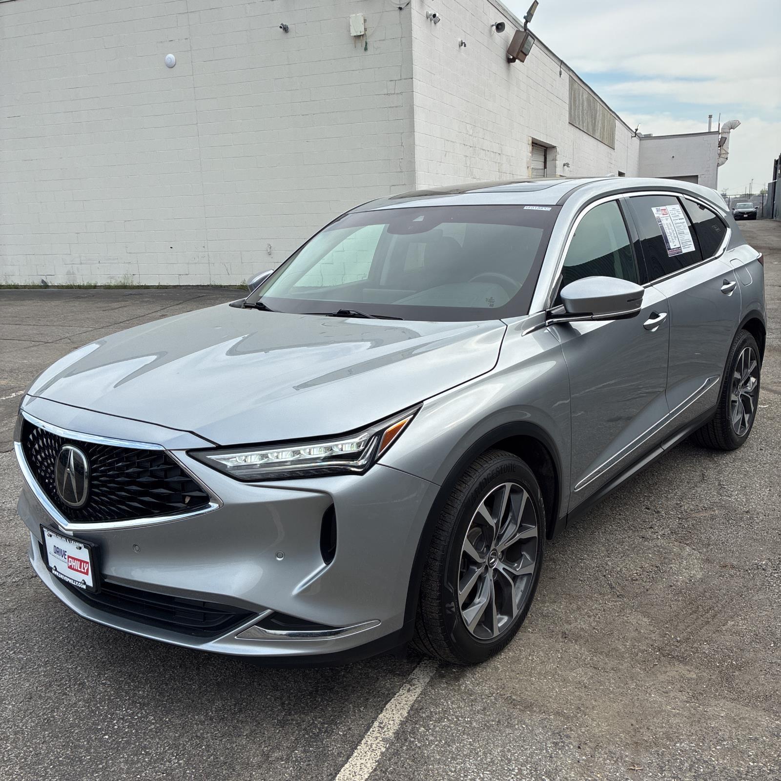 Lunar Silver Metallic 2024 Acura MDX SH-AWD with Technology Package SUV / Crossover All-Wheel Drive Automatic