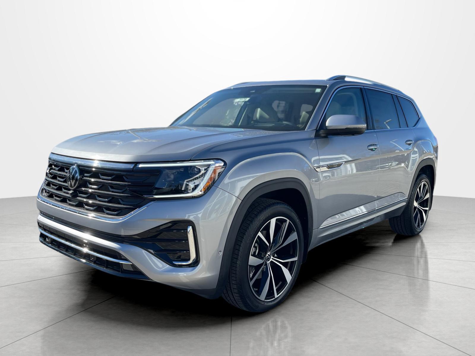 Silver Mist Metallic 2026 Volkswagen Atlas SUV / Crossover All-Wheel Drive Automatic