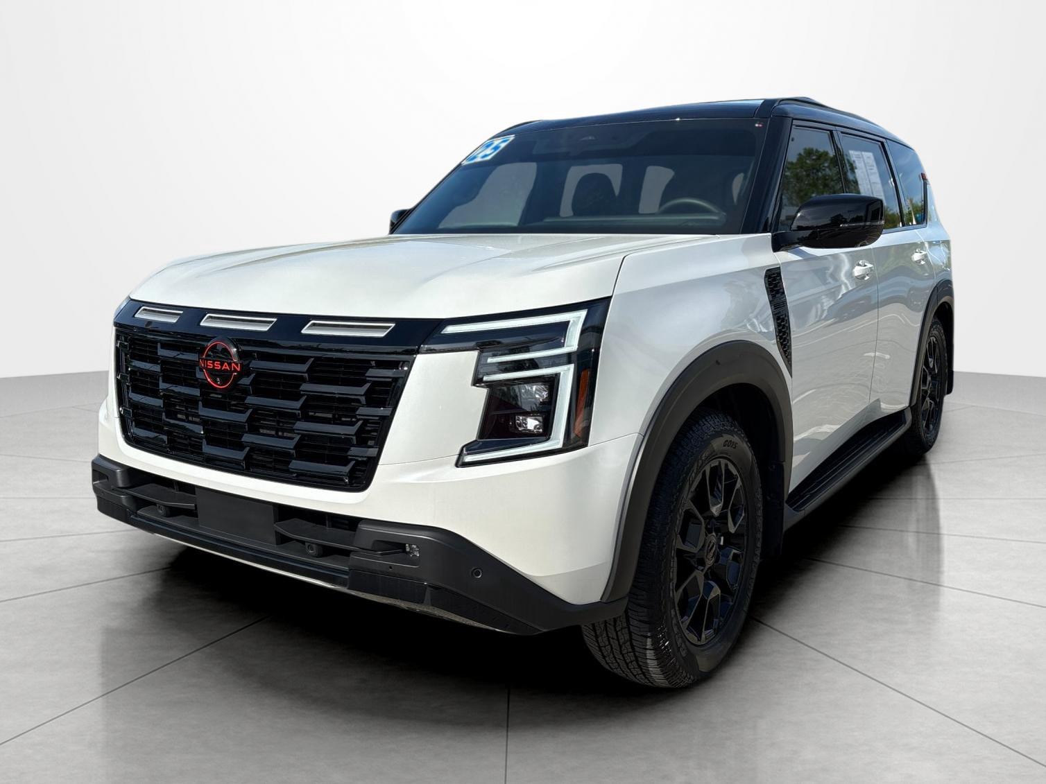 Aspen White Tricoat/Super Black 2025 Nissan Armada SUV / Crossover Four-Wheel Drive Automatic