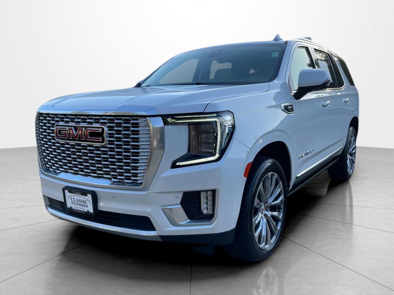 White Frost Tricoat 2021 GMC Yukon Denali 4WD SUV / Crossover Four-Wheel Drive Automatic