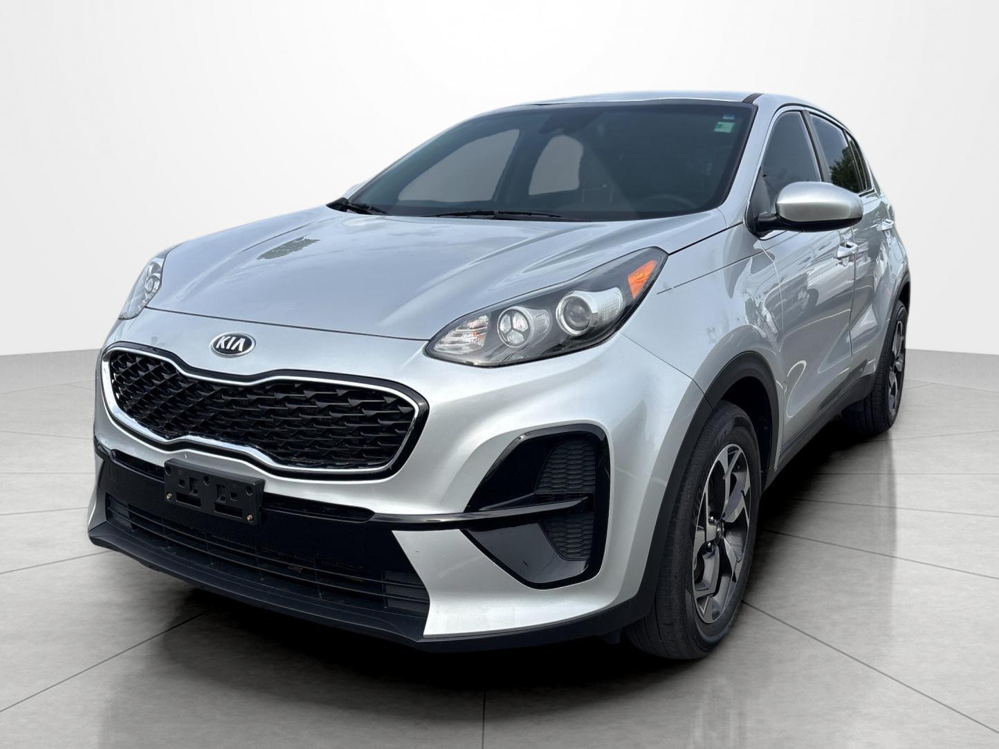 Sparkling Silver 2021 Kia Sportage SUV / Crossover Front-Wheel Drive 6-Speed Automatic