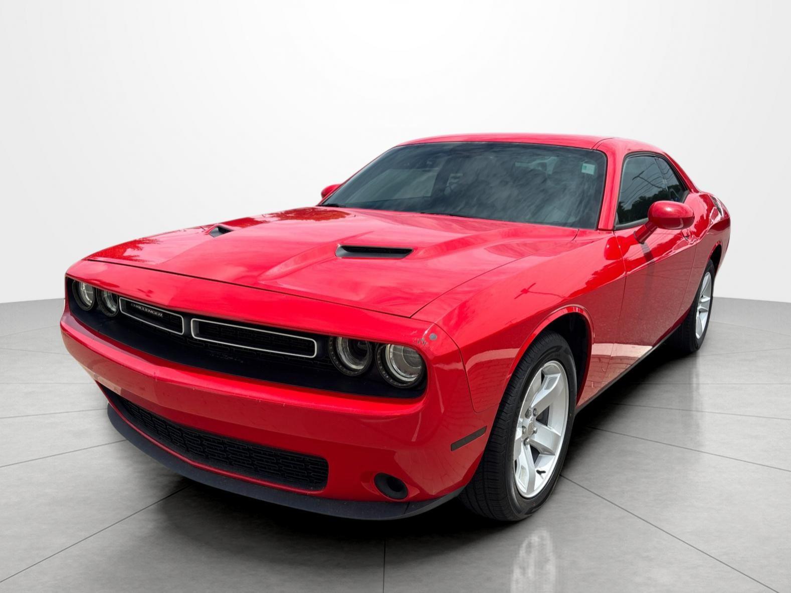 Torred Clearcoat 2015 Dodge Challenger SXT RWD Coupe Rear-Wheel Drive 8-Speed Automatic