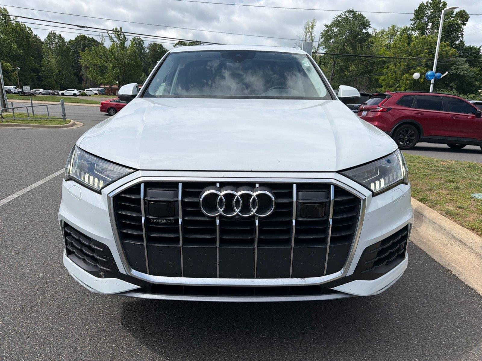 Used 2024  Audi Premium Plus image 8