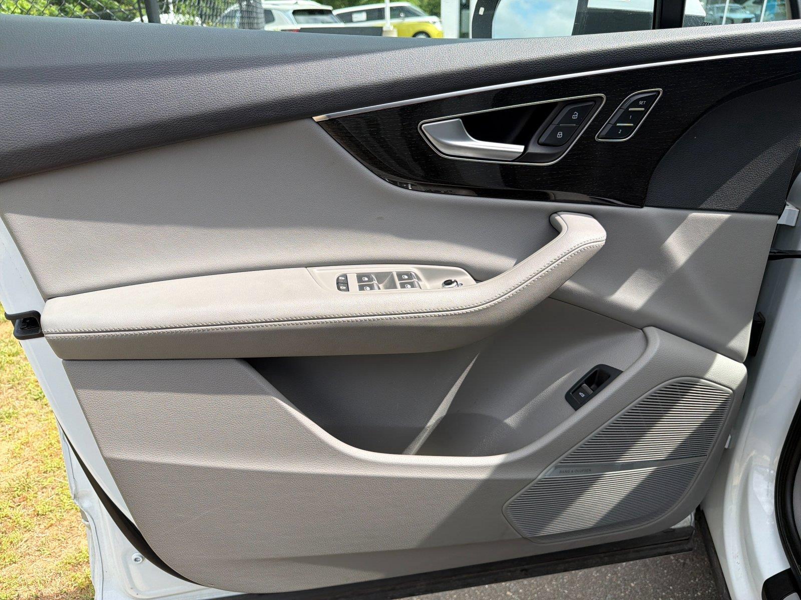 Used 2024  Audi Premium Plus image 12