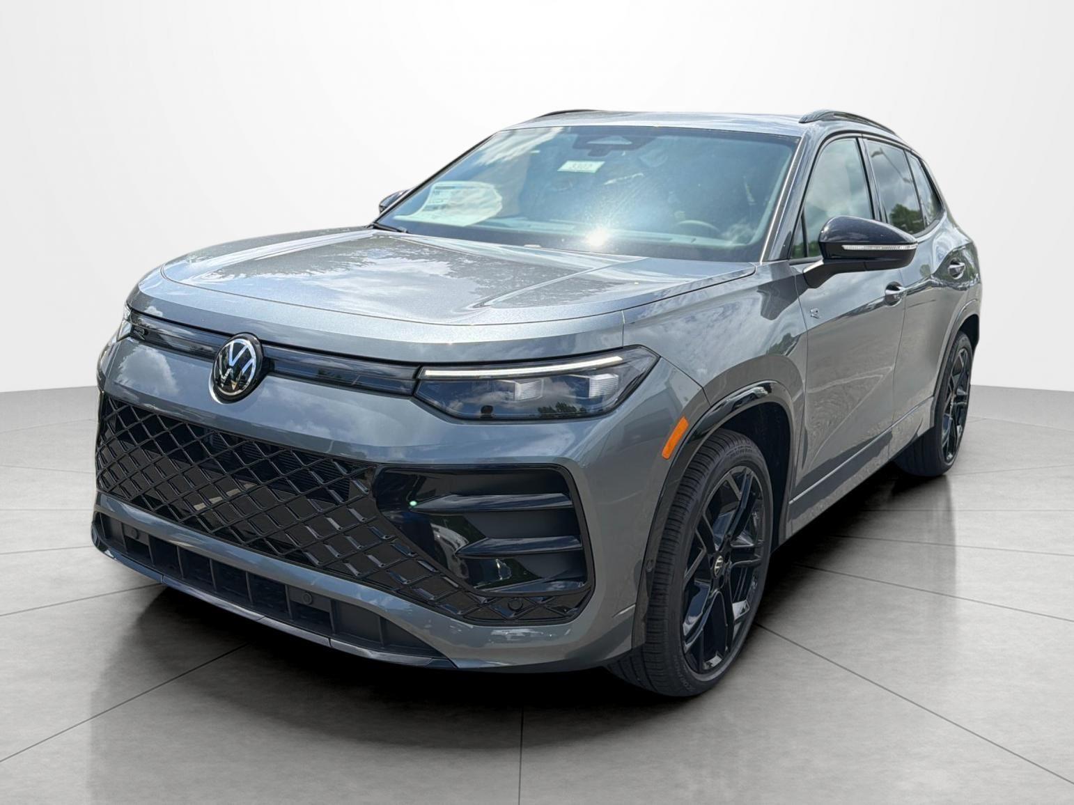 2026 VOLKSWAGEN TIGUAN SERBLK