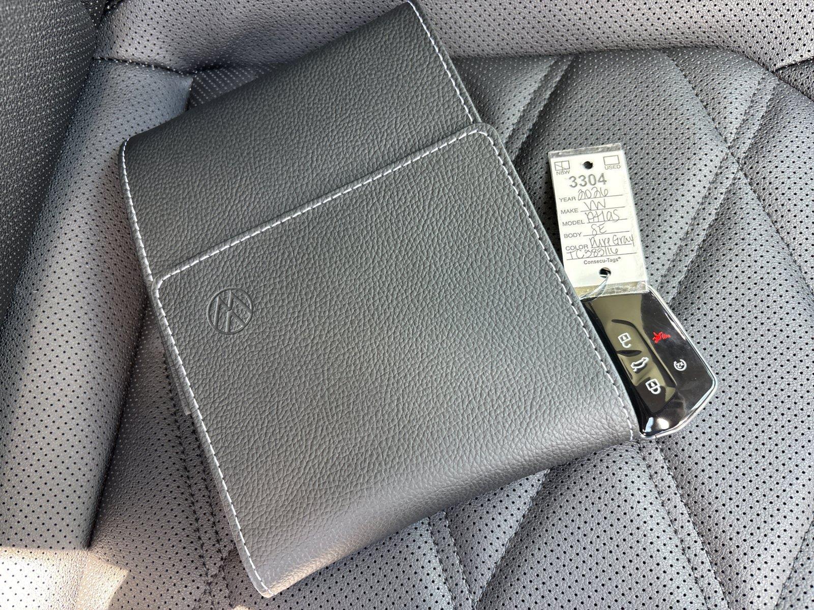 New 2026 pure gray Volkswagen 2.0T SE w/Technology image 41