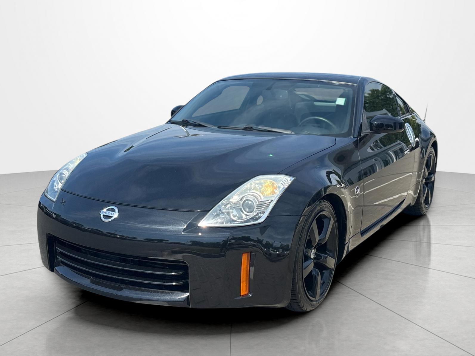 Gray (Magnetic Black Pearl) 2008 Nissan 350Z Coupe Rear-Wheel Drive Automatic