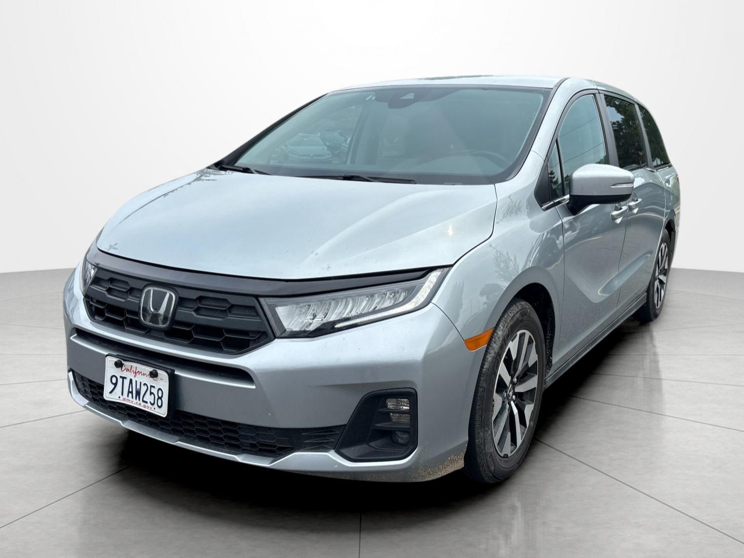 2025 Honda Odyssey Minivan Front-Wheel Drive Automatic
