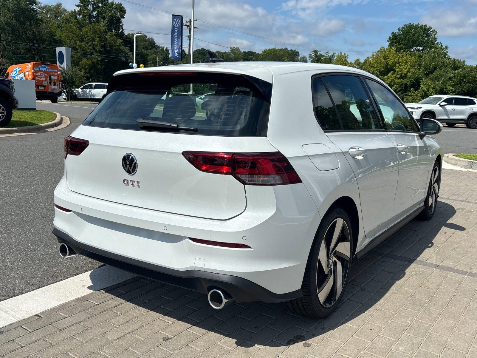 New 2026 Opal White Pearl Volkswagen S image 5
