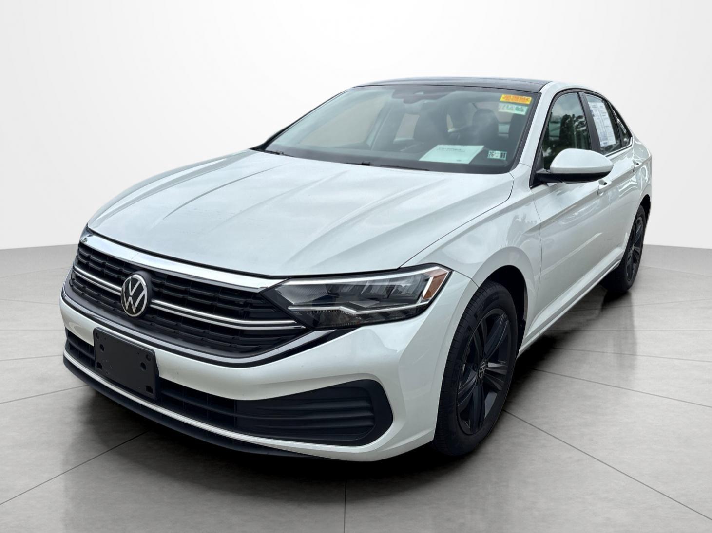 Opal White Pearl 2023 Volkswagen Jetta Sedan Front-Wheel Drive Automatic
