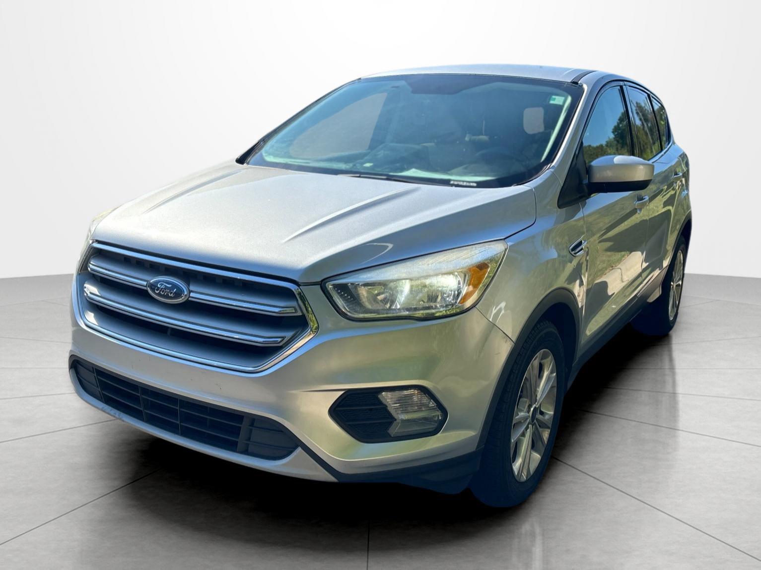 Ingot Silver 2017 Ford Escape SUV / Crossover Front-Wheel Drive 6-Speed Automatic